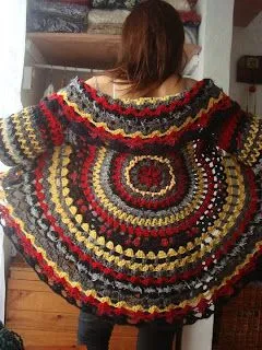 DE MIS MANOS TEJIDOS Y MAS...: Chalecos circulares multicolor DE MIS MANOS TEJIDOS Y MAS...: Chalecos circulares multicolor