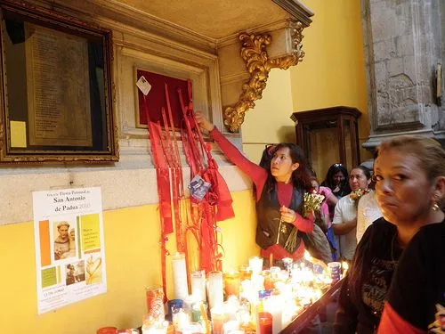 San Antonio de Padua. El santo de las solteras. | Como en el tianguis