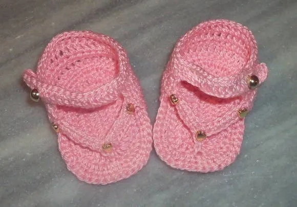 Sandalias de crochet para bebé - Imagui