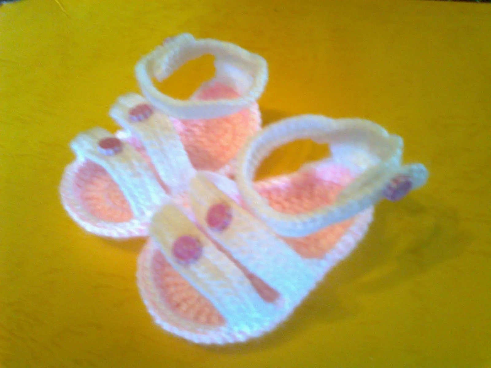 artecogancho: Sandalias de bebé