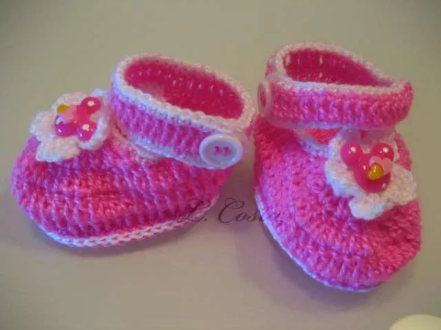 Sandalias, zapatos, botas, gorros... crochet para tu bebé ... Sandalias, zapatos, botas, gorros... crochet para tu bebé ...