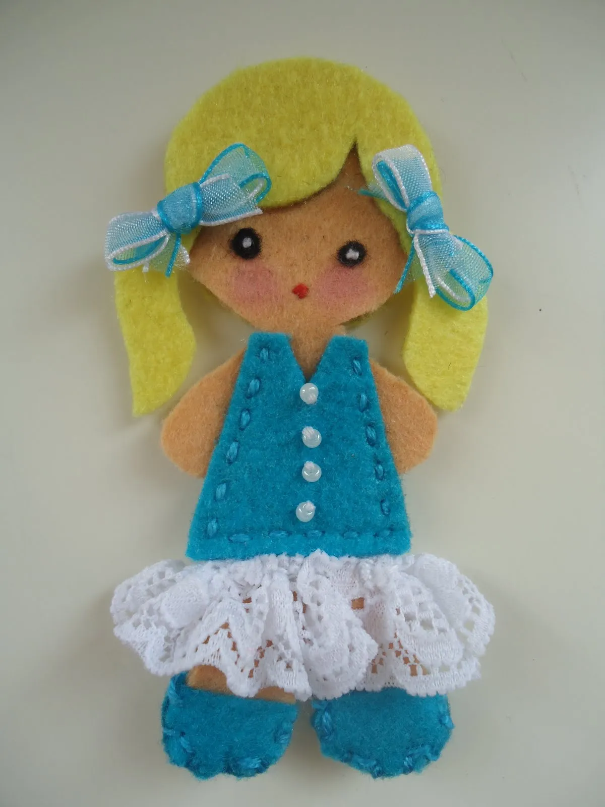 SANDRA CREACIONES: MUÑECAS DE FIELTRO