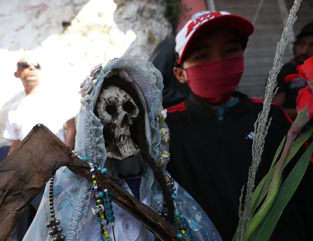 La Santa Muerte, un culto popular que resiste a críticas y balas La Santa Muerte, un culto popular que resiste a críticas y balas