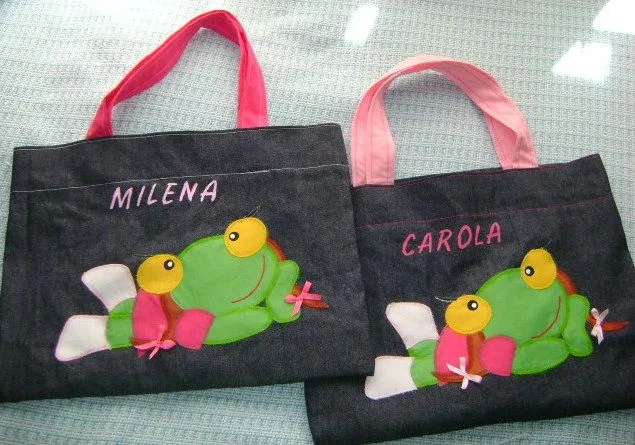 Corazon de tela: PARA COQUETAS , BOLSA CON LA SAPA PEPA PERSONALIZADA Corazon de tela: PARA COQUETAS , BOLSA CON LA SAPA PEPA PERSONALIZADA