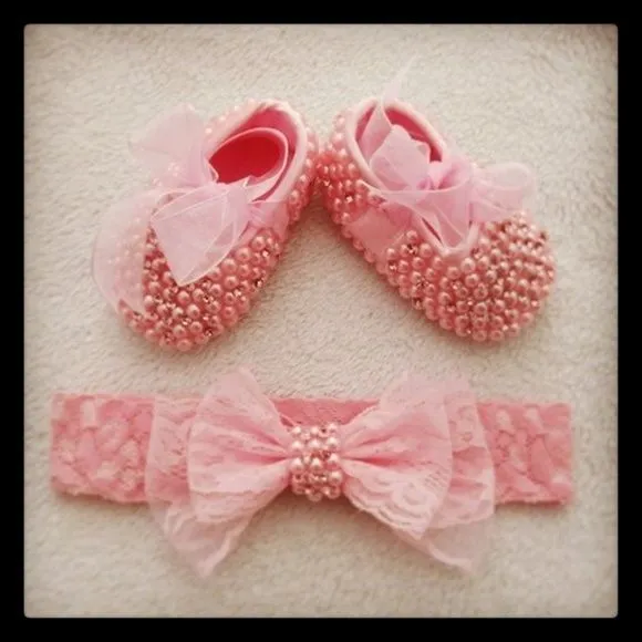 sapatinhos de crochet on Pinterest | Crochet Baby Booties, Crochet ...