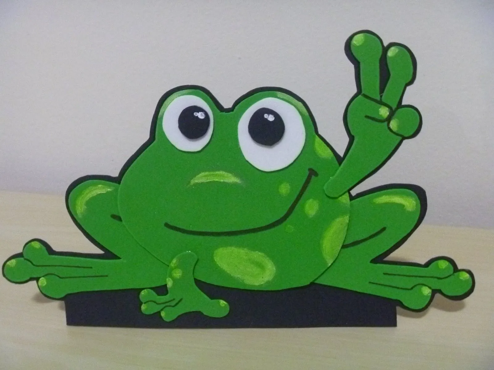 Sapo em eva | Global Artes
