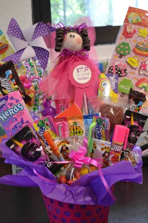 Arreglos de graduación de kinder con dulces - Imagui