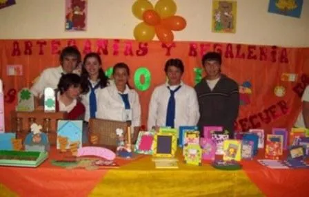 La Secundaria Juan Plablo II realiza la VII Expo anual ...
