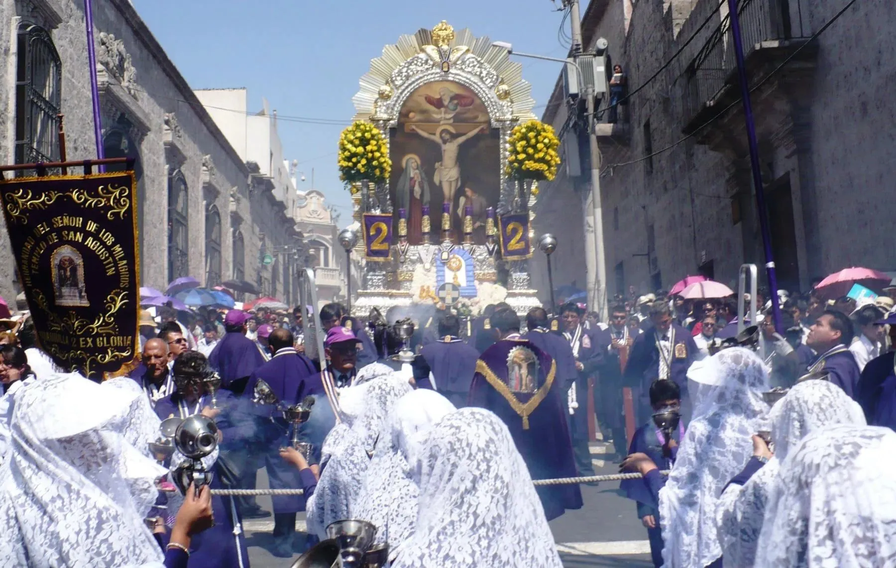 Señor de los Milagros: ¿por qué se celebra y cuáles son las actividades a realizar este mes morado? - Infobae Señor de los Milagros: ¿por qué se celebra y cuáles son las actividades a realizar este mes morado? - Infobae
