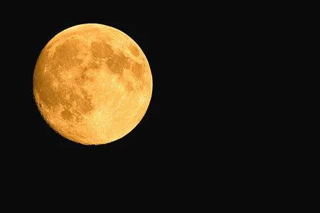 Sentir y Hablar — Esas hermosas Lunas de Octubre que te hacen...