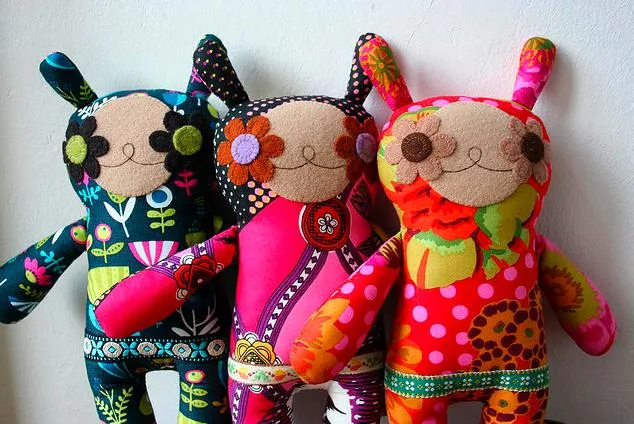 Todo margaritas: Muñecos de tela, ganchillo y trapo