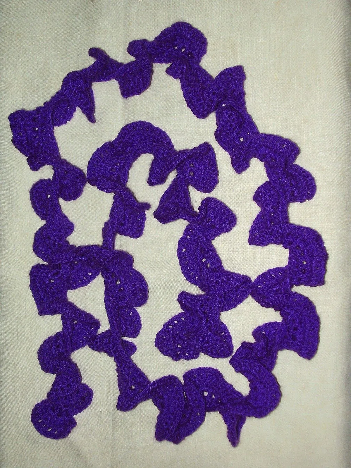 Serenidad Tejidos: Bufandas tejidas a crochet Serenidad Tejidos: Bufandas tejidas a crochet