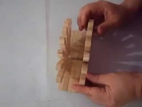 como hacer un servilletero con ganchos de ropa en madera - YouTube como hacer un servilletero con ganchos de ropa en madera - YouTube