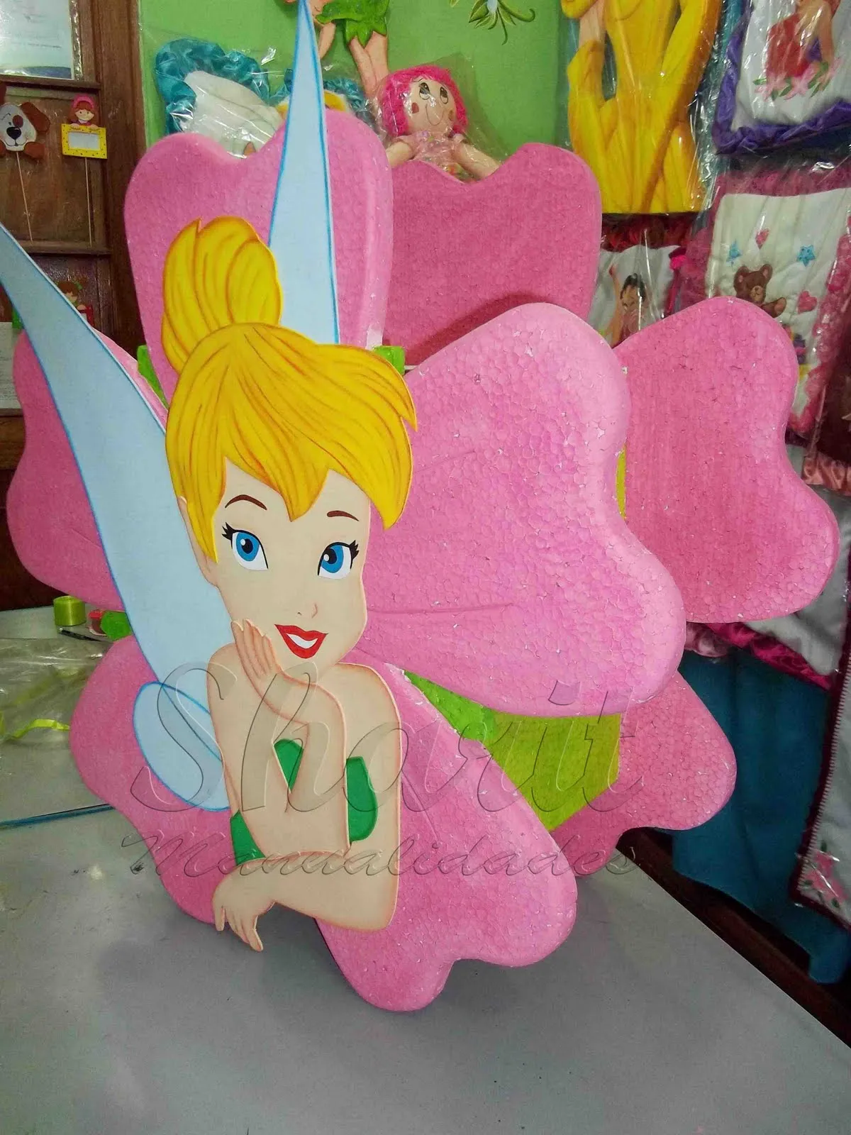 Sharit Manualidades y Mas: TinkerBell Piñata Sharit Manualidades y Mas: TinkerBell Piñata