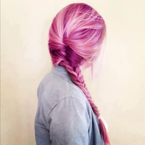 She Run Away In Her Sleep. — cabello morado tumblr en We Heart It -... She Run Away In Her Sleep. — cabello morado tumblr en We Heart It -...