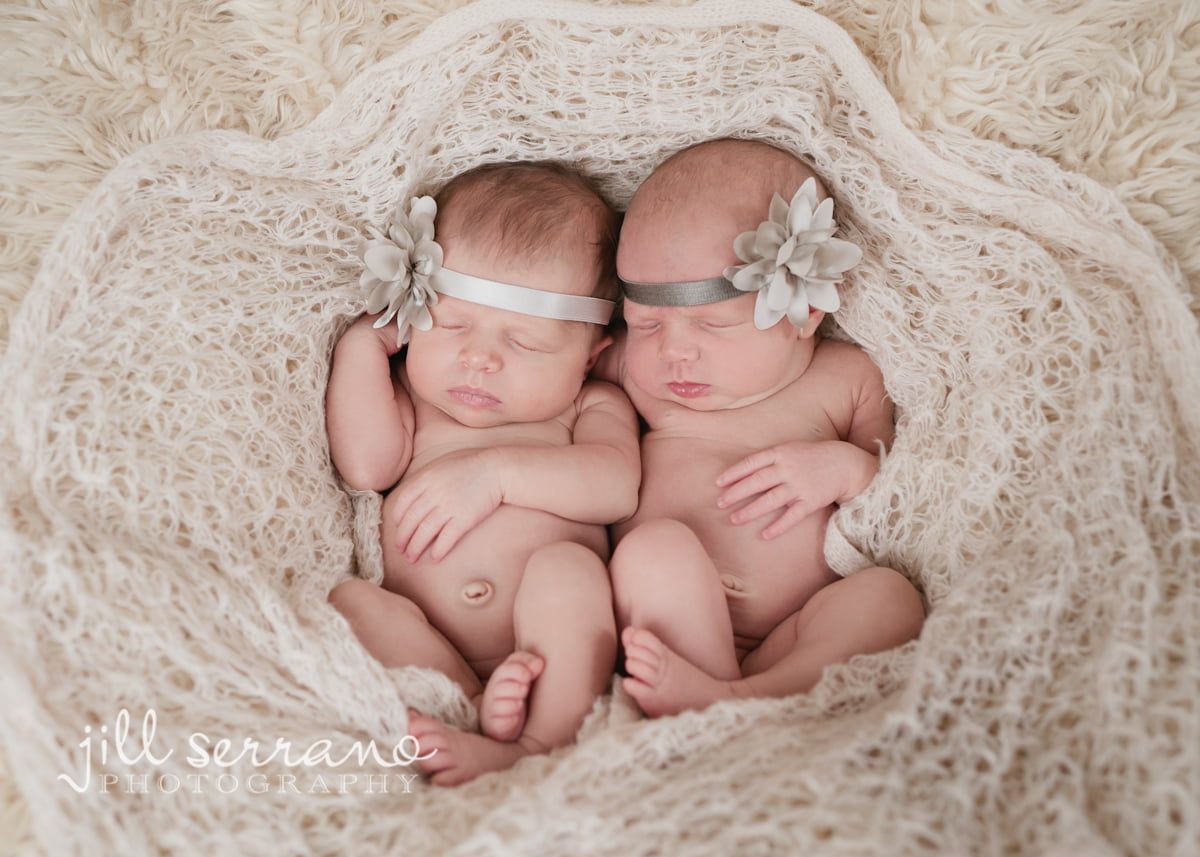 Shop gemelos recien nacidos niña y niño Online Imposible dormir con mis  mellizos reci n nacidos Posible reflujo | nasliberec.cz