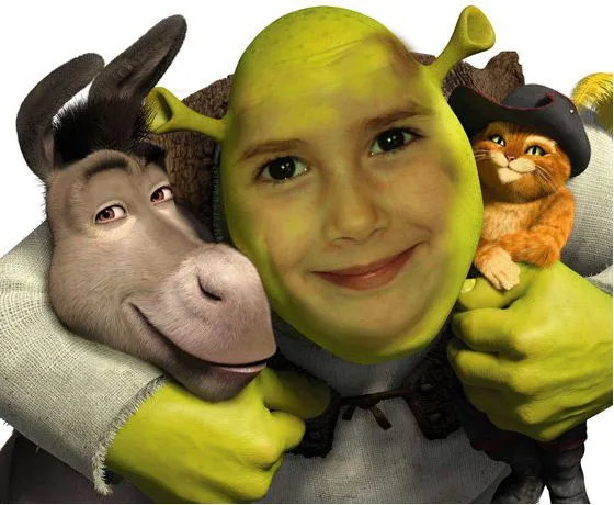 Shrek en un Fotomontaje junto a Asno y el Gato con botas Shrek en un Fotomontaje junto a Asno y el Gato con botas