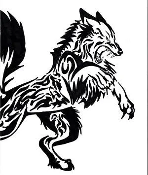 Toda a agressividade e ferocidade do lobo em pé, pronto para o ... Toda a agressividade e ferocidade do lobo em pé, pronto para o ...
