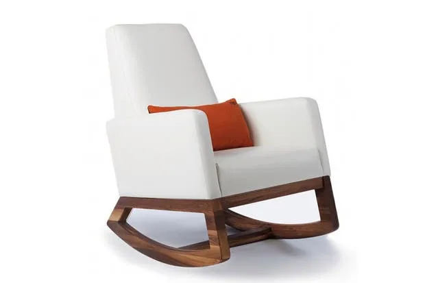 Sillas mecedoras: 10 diseños con onda para tu casa - Living ... Sillas mecedoras: 10 diseños con onda para tu casa - Living ...