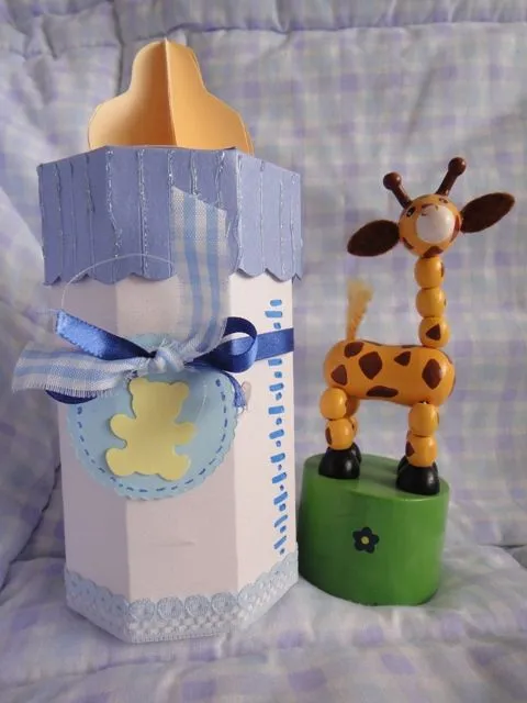 Silvia Scrap: Cajita en forma de tetero - Recuerdito para Baby shower Silvia Scrap: Cajita en forma de tetero - Recuerdito para Baby shower