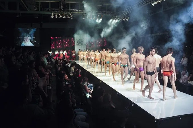 Sirius Comunicaciones: Venezuela Se Viste De Moda (Quinta Edición) Sirius Comunicaciones: Venezuela Se Viste De Moda (Quinta Edición)