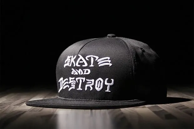 Skate And Destroy” de Thrasher | Ollie Shit