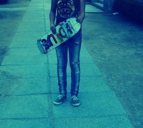 skate-girl-vans-enjoi- ...