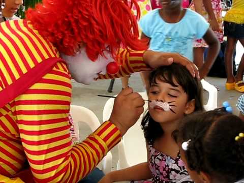 Sofia Daniela Diaz Flores-Pintan cara de ratón.AVI - YouTube Sofia Daniela Diaz Flores-Pintan cara de ratón.AVI - YouTube