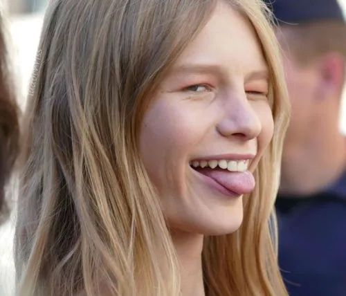 Así es Sofia Mechetner, la niña de 14 años que... - TresB Así es Sofia Mechetner, la niña de 14 años que... - TresB