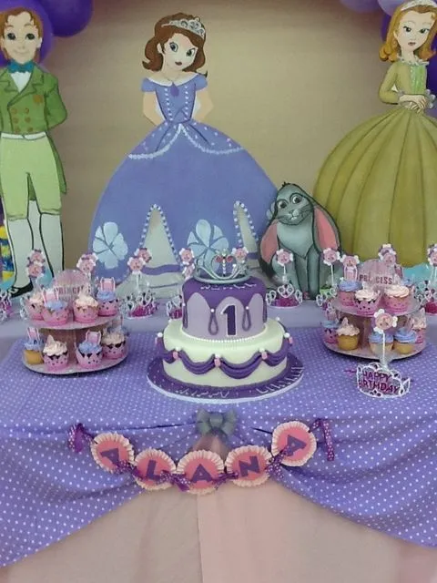 Sofia the First Birthday Party Ideas | Primer Cumpleaños, Sofia La ...