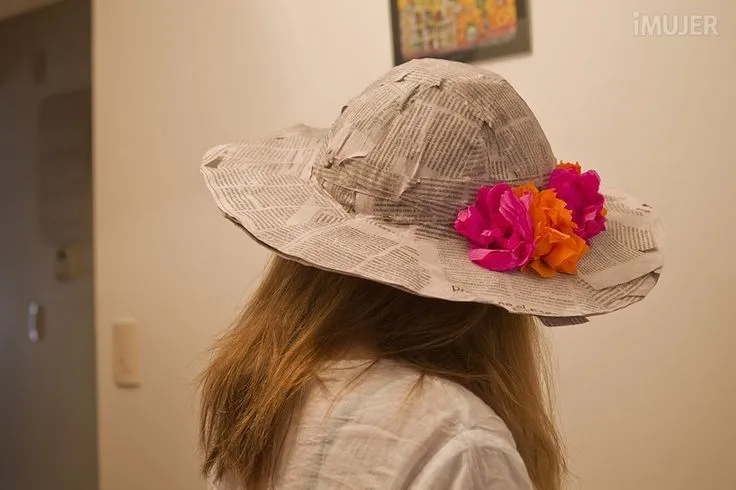 Cómo hacer un sombrero de papel maché | papier mache | Pinterest ... Cómo hacer un sombrero de papel maché | papier mache | Pinterest ...