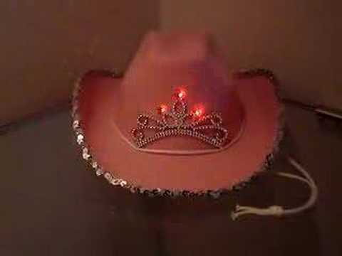 Sombrero de Vaquera con LEDs de Colores - YouTube Sombrero de Vaquera con LEDs de Colores - YouTube