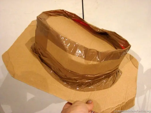 Cómo hacer un Sombrero de Vaquero - Manualidades Infantiles Cómo hacer un Sombrero de Vaquero - Manualidades Infantiles