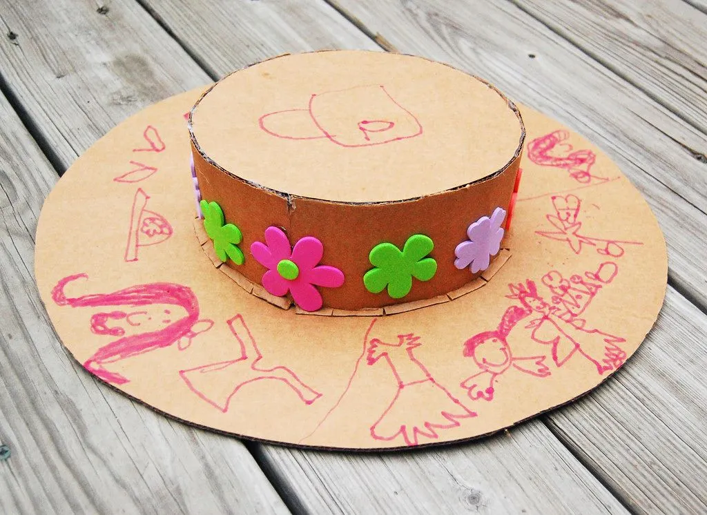 Cómo hacer sombreros de cartón | Manualidades para niños Cómo hacer sombreros de cartón | Manualidades para niños