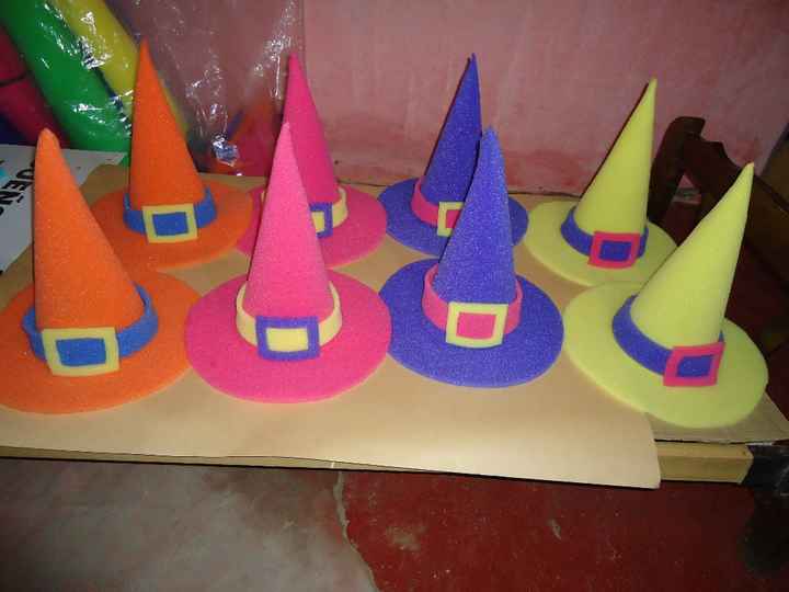 Nuestros sombreros de goma espuma!!! -cotillón- Nuestros sombreros de goma espuma!!! -cotillón-