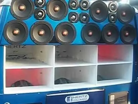 SONIDO SOBRE SUPER AUTOS - YouTube