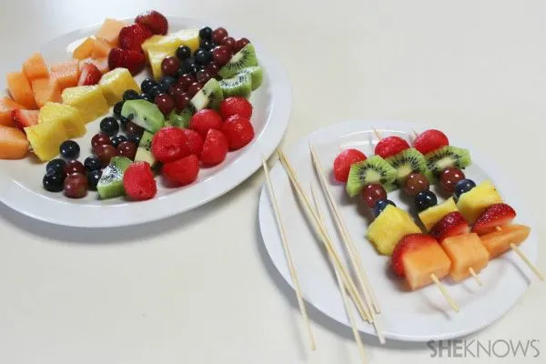 Sorpréndelos a todos con esta espectacular barbacoa… ¡de frutas ... Sorpréndelos a todos con esta espectacular barbacoa… ¡de frutas ...