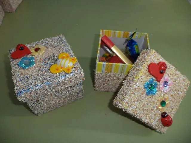 Sorpresa! El regalo de mamá con cáscaras de huevo | PERICO DE LOS ...