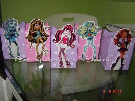 Sorpresas Infantiles de Monster High - SORPRESITA SAMI Sorpresas Infantiles de Monster High - SORPRESITA SAMI