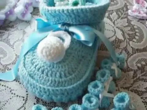 SOUVENIR EN CROCHET Y ZAPATO PORTA SOUVENIR PARA NACIMIENTO - YouTube