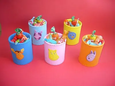 Como Hacer Souvenir De Mickey Mouse En Goma Eva | Consejos De ... Como Hacer Souvenir De Mickey Mouse En Goma Eva | Consejos De ...