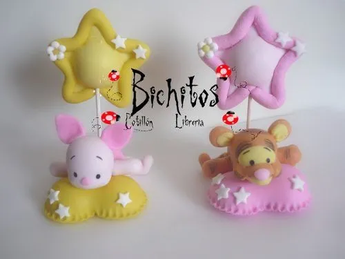 Souvenirs Nacimiento/ Bautismo Winnie Pooh En Porcelana Fría ...