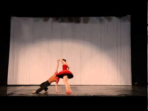 Spanish Way en el preestreno del Ballet "Las zapatillas rojas ...