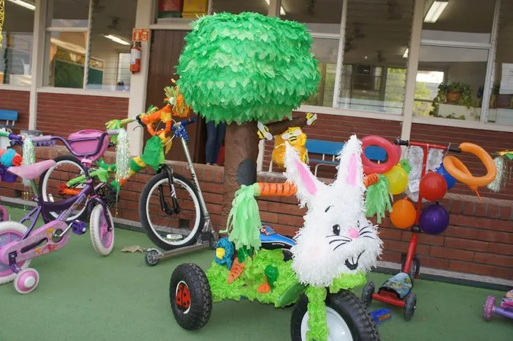 Desfile de primavera - Instituto Mater | decorar triciclo | Pinterest