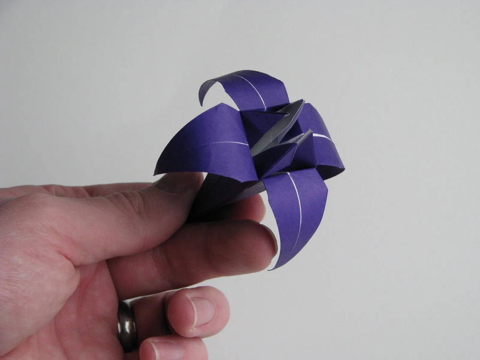 Stephen's Origami: Origami Valentine Flowers