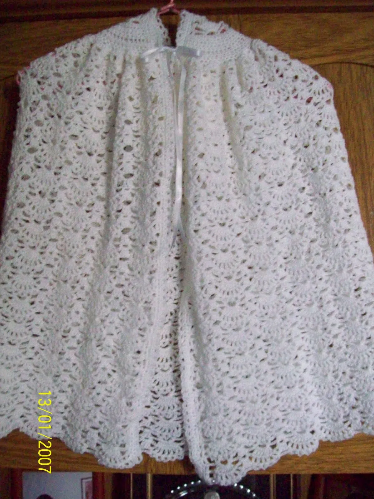 SUAVES CREACIONES (EVA CANELA): CAPA PARA RECIEN NACIDO/A