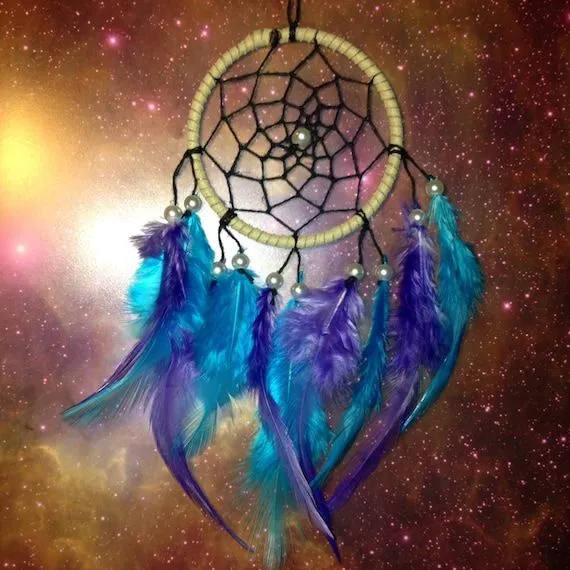 Suede dream catcher with blue & purple por dreampeacepositivity