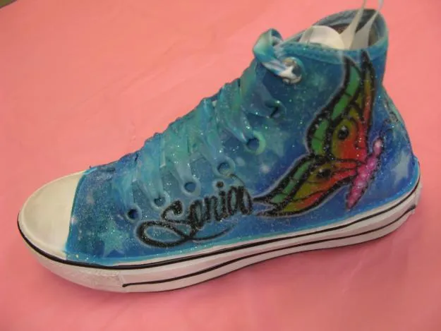 SUEÑOS DE UNA QUINCEAÑERA: ZAPATOS COMPLEMENTO VESTIDO TEMA MARIPOSAS SUEÑOS DE UNA QUINCEAÑERA: ZAPATOS COMPLEMENTO VESTIDO TEMA MARIPOSAS