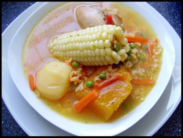 La suma de la Victoria: 5 platos típicos que vale la pena comer: La suma de la Victoria: 5 platos típicos que vale la pena comer: