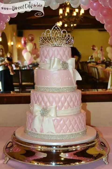 Sweet Quince Pastel #quinceanera #quinceaneracake #elegantcake ...